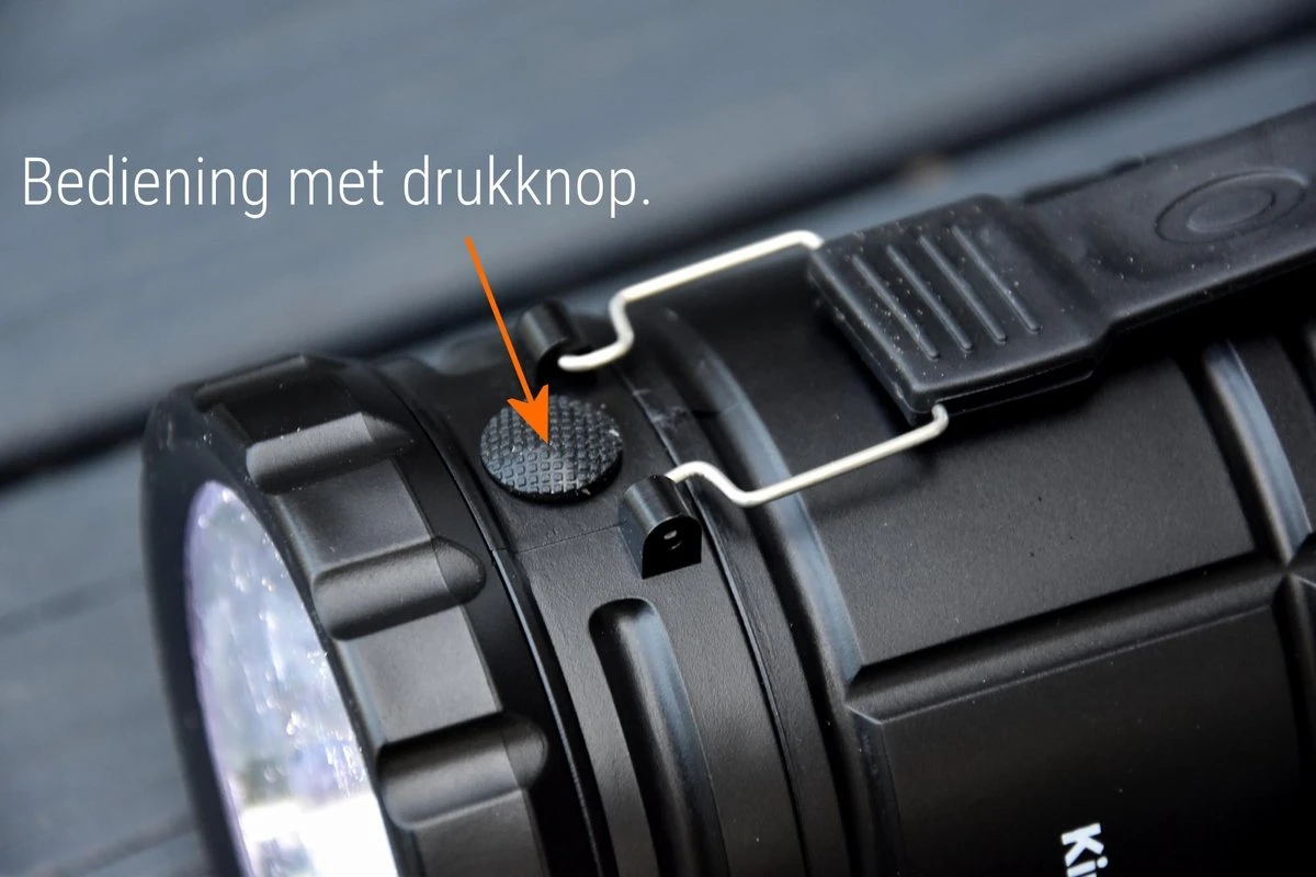 LED Camping Lamp 2 In 1 Hoge Kwaliteit - Zaklamp En Campinglamp - Inclusief AA Batterijen - Afbeelding 11